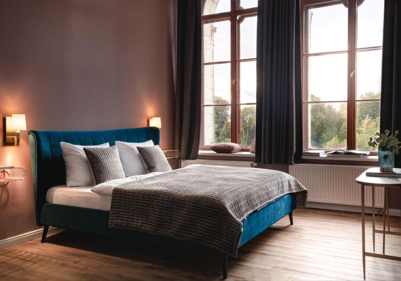 Schloss Hotel 3*