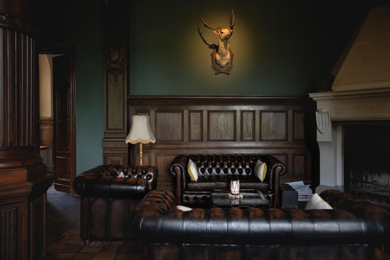 Schloss 3*